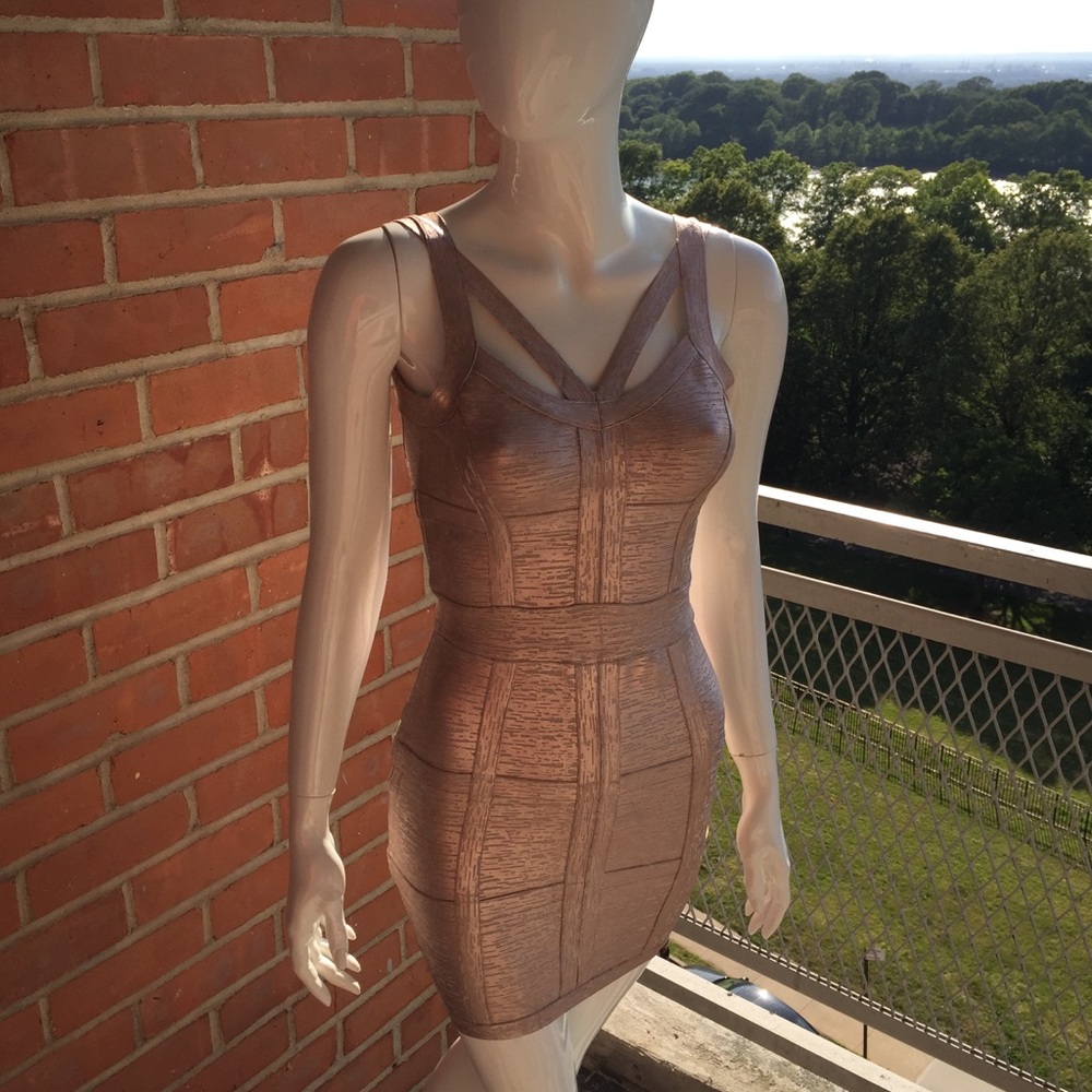 Body-sculpting Bandage Foil Dress - Rose Gold